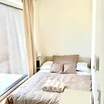 Apartamento Calm Modern ! 5 Min To Airport ! Free Parking ! 1 Min Walk To Bus Stop