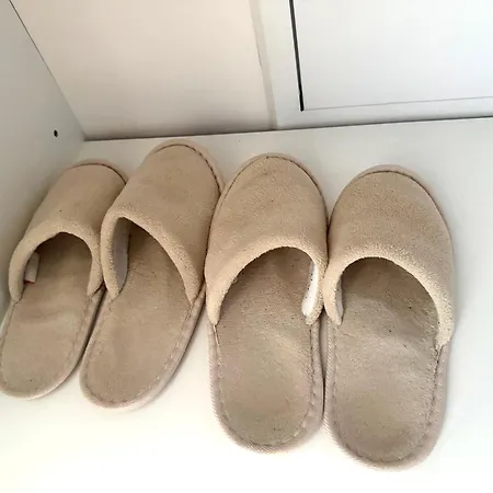 Calm And Modern Flat With Free Parking 10mins On Bus To Centre 1min Walk To Bus Stop * Kosice